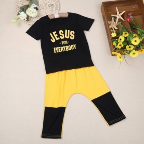 QIANQUHUI CASUAL LETTER PRINT T-SHIRT OVERALLS TWINSET FOR BOYS (BLACK)