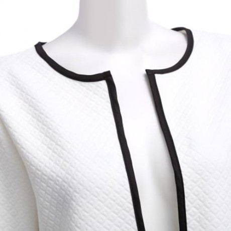 ROUND COLLAR LONG SLEEVE DECORATIVE POCKET WOMEN COAT (WHITE)