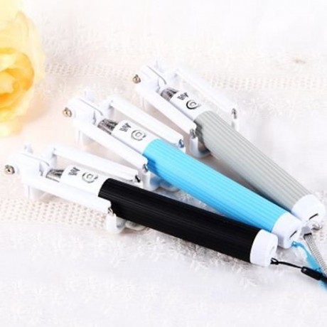 BLUETOOTH V3.0 REMOTE CONTROL SELF TIMER CAMERA MONOPOD WITH CLIP STAND (BLACK)