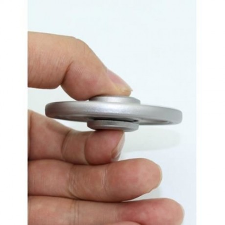 WHEEL FINGERTIP SPINNING TOP FINGER GYRO FOCUS TOY STRESS RELIEVER (SILVER)