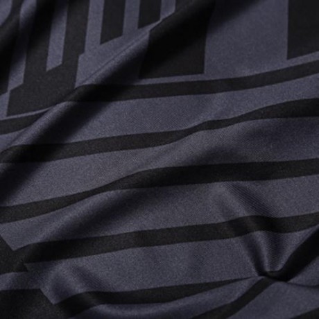 SLINX UNISEX 1.5MM ANTI-UV PULLOVER SHIRT ELASTIC WETSUIT (BLACK)