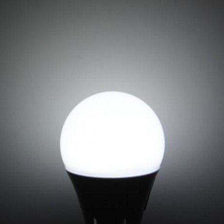 YOUOKLIGHT 7W E27 32 X SMD 2835 6500K 650LM FROSTED LED BALL BULB (COOL WHITE)