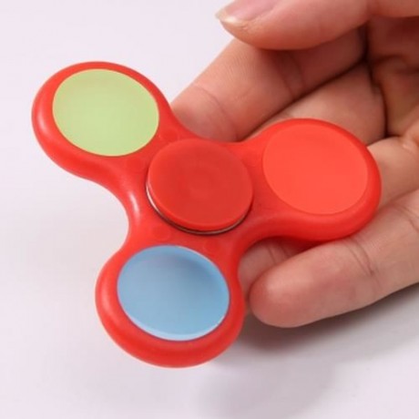 GLOW IN THE DARK TRI FIDGET TOY HAND SPINNER (RED)