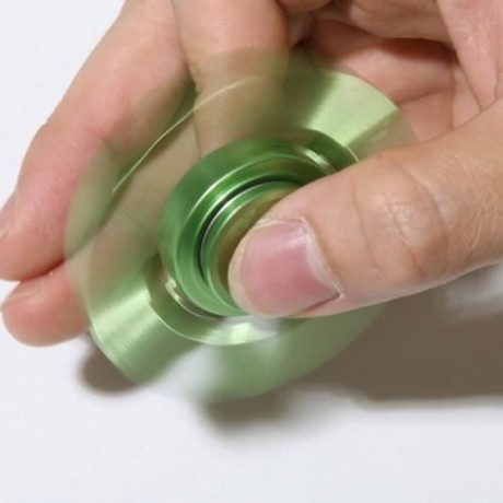 STRESS RELIEF TOY RUDDER FIDGET METAL SPINNER (GREEN)