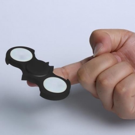 FIDDLE TOY COLORFUL FLASHING LED LIGHTS BAT FIDGET SPINNER (BLACK)