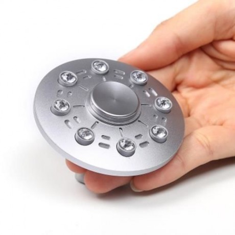 FAUX DIAMOND UFO SAUCER SHAPE FIDGET METAL SPINNER (SILVER)