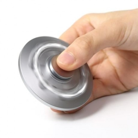 FAUX DIAMOND UFO SAUCER SHAPE FIDGET METAL SPINNER (SILVER)