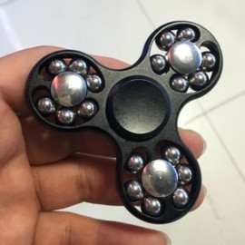 EDC FIDGET TOY HAND SPINNER WITH ROLLED BEADS (BLACK)