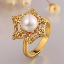 FASHIONABLE WOMEN'S RHINESTONE FAUX PEARL DECORATED GEOMETRIC RING (GOLD)