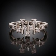 CHIC WOMEN'S RHINESTONE INLAID LAYERED RING (PLATINUM)