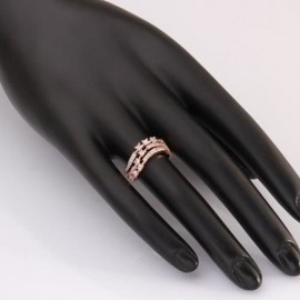 CHIC WOMEN'S RHINESTONE STREAMLINED RING (ROSE GOLD)