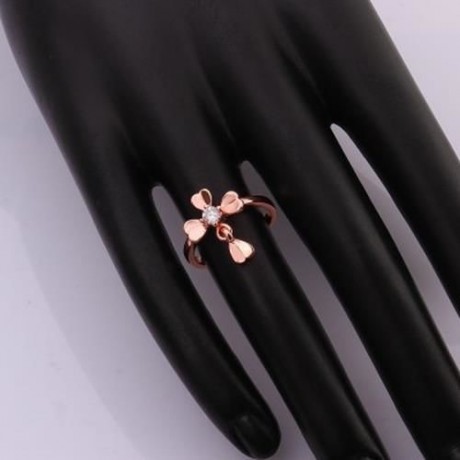 CHIC WOMEN'S RHINESTONE LEAF SHAPE RING (ROSE GOLD)