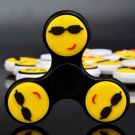 FIDDLE TOY STRESS RELIVER EMOTICON FIDGET SPINNER (BLACK)