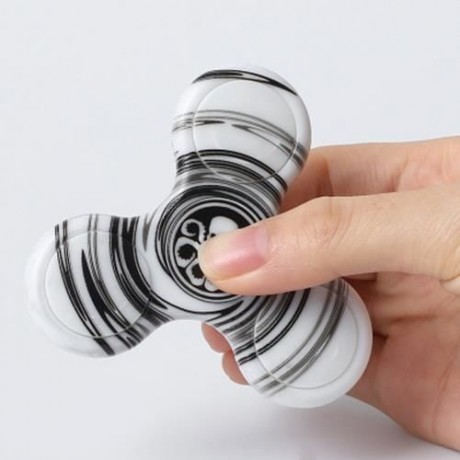 ANTI-STRESS TOY PLASTIC PATTERNED FIDGET SPINNER (BLACK)
