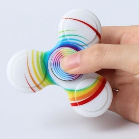 ANTI-STRESS TOY PLASTIC PATTERNED FIDGET SPINNER (WHITE)