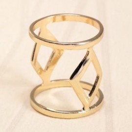 STYLISH WOMEN'S OPENWORK DIAMOND SHAPE DESIGN RING (GOLDEN)