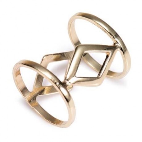 STYLISH WOMEN'S OPENWORK DIAMOND SHAPE DESIGN RING (GOLDEN)
