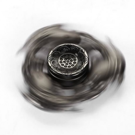 CARP LOTUS PATTERN ZINC ALLOY FIDGET TRI-SPINNER FUNNY STRESS RELIEVER ADULT FIDGETING TOY