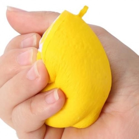 PU SPONGE SLOW RISING SIMULATE LEMON PENDANT SQUEEZE TOY (COLORMIX)