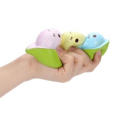 SQUISHYFUN PU SLOW RISING SIMULATE CUTE PEA BREAD TOY (BLUE)