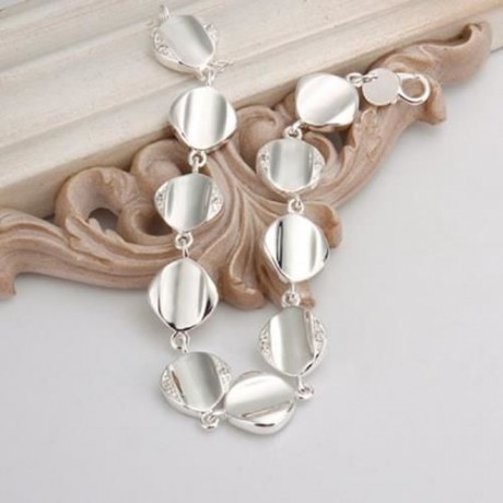 STYLISH CHIC WOMEN'S SQUARE BEADS BRACELET (SILVER)