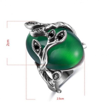 VINTAGE FAUX EMERALD LEAF OVAL RING (GREEN)