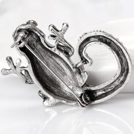 MECHANICAL LIZARD ENGRAVED FAUX GEM BROOCH (SILVER)