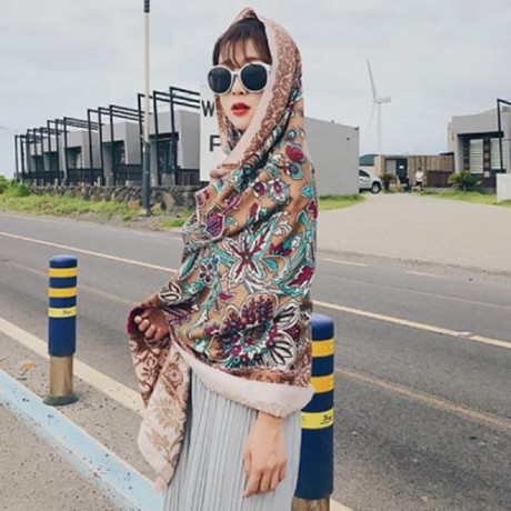 BOHEMIAN ETHNIC FLOWERS PRINTED TASSELS SHAWL SCARF (LIGHT BROWN)
