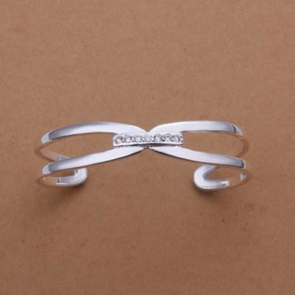 SWEET CUTE WOMEN'S RHINESTONE OPENWORK BRACELET (SILVER)