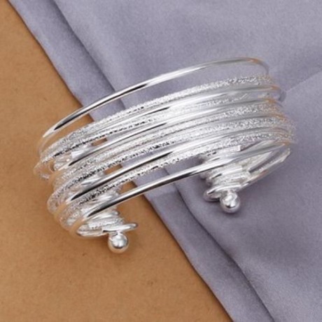 SWEET CUTE WOMEN'S SILVER PLATED LAYERED BRACELET (SILVER)