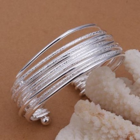 SWEET CUTE WOMEN'S SILVER PLATED LAYERED BRACELET (SILVER)