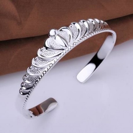 CHIC CARVED SILVER COLOR BRACELET FOR WOMEN (SILVER)