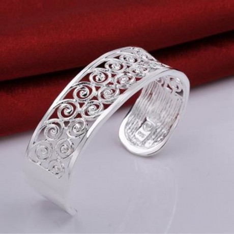 CHIC OPENWORK LINK BRACELET FOR WOMEN (WHITE)