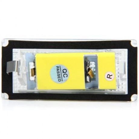 JHBK037 12V NUMBER LICENSE PLATE LIGHT / BULB WITH 18 LEDS WHITE LIGHT FOR BMW E46 4D 98 -