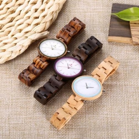 REDEAR 1680 WOMEN QUARTZ WOODEN WATCH (MAPLE)