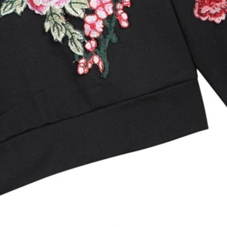 ROUND COLLAR LONG SLEEVE EMBROIDERY WOMEN SWEATSHIRT (BLACK)