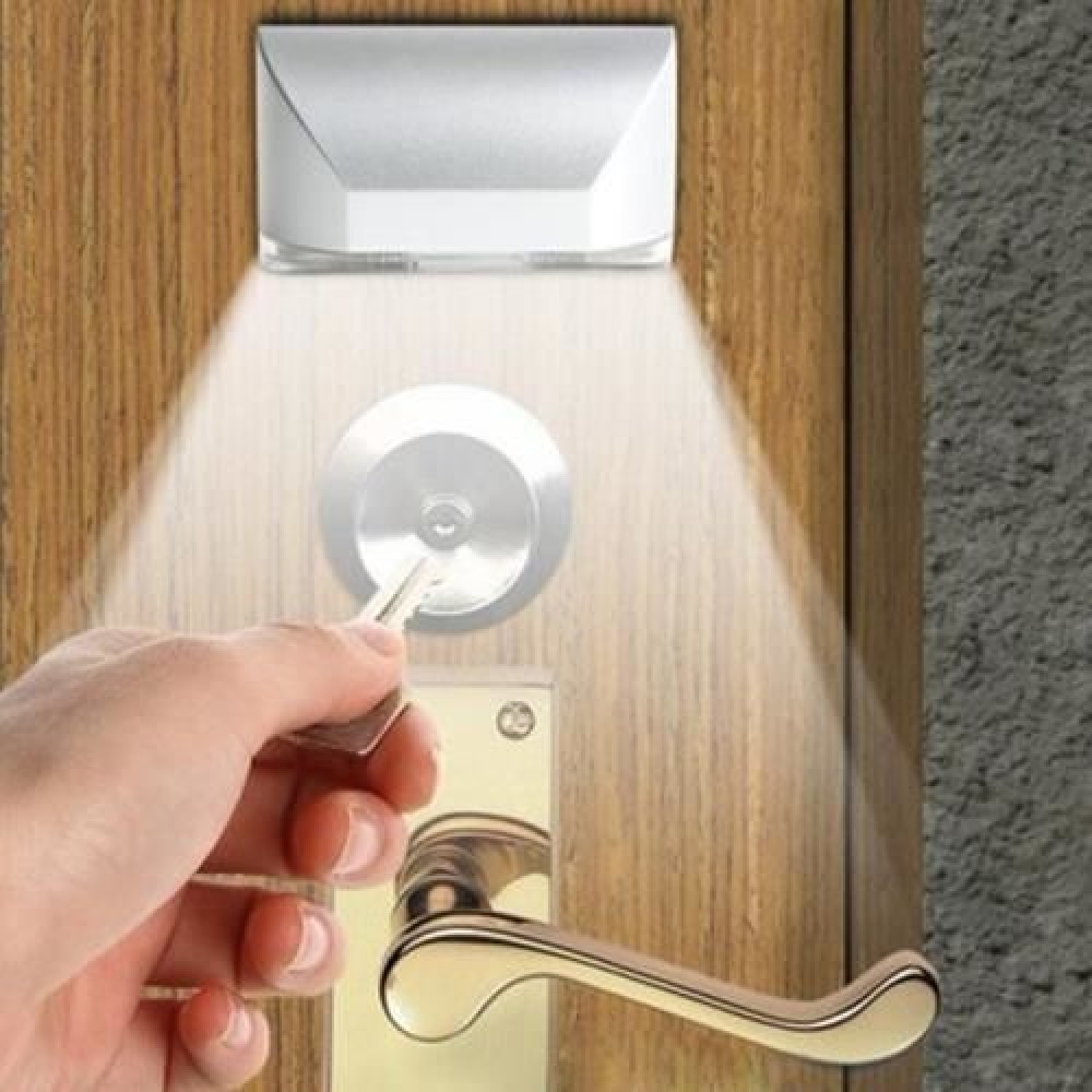 L0403 SLEEK IR MOTION SENSOR AUTO PIR 4 LEDS LIGHT (SILVER)