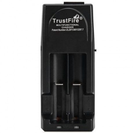 TRUSTFIRE TR-001 TWO SLOTS LITHIUM BATTERY CHARGER WITH TWO INPUT PORTS (BLACK)