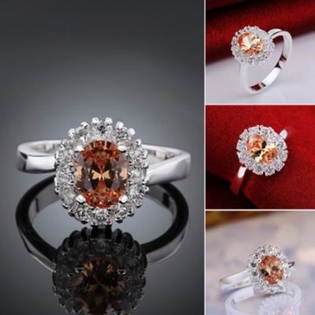 FASHIONABLE ROUND EMBELLISHED RHINESTONE WOMEN'S RING (COLORFUL)