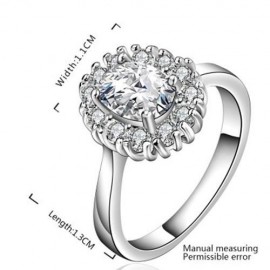 FASHIONABLE ROUND EMBELLISHED RHINESTONE WOMEN'S RING (WHITE)