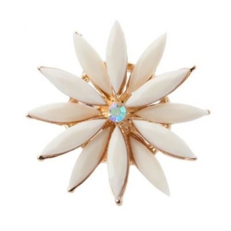 SWEET DOUBLE-LAYERED FLORAL RING FOR WOMEN (RANDOM COLOR)