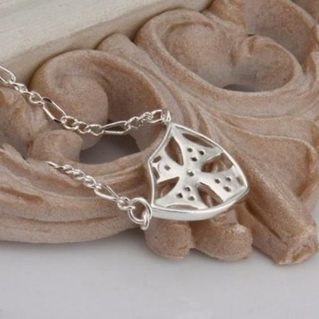 CHIC CROSS SHAPE HOLLOW OUT SOLID COLOR WOMEN'S ANKLET (WHITE)