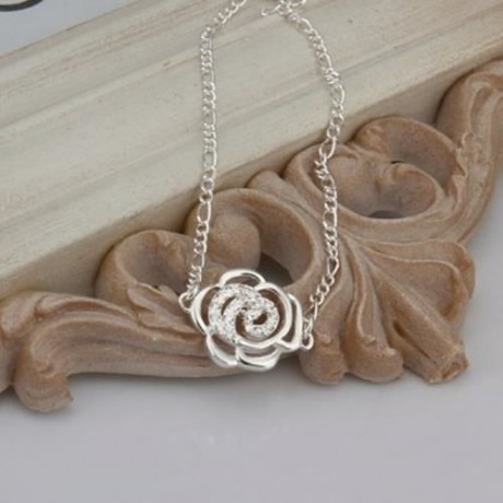 FRESH STYLE FLORAL HOLLOW OUT SOLID COLOR ANKLET FOR WOMEN (WHITE)