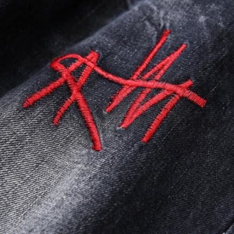 STRAIGHT LEG EMBROIDERY DISTRESSED JEANS (BLACK)