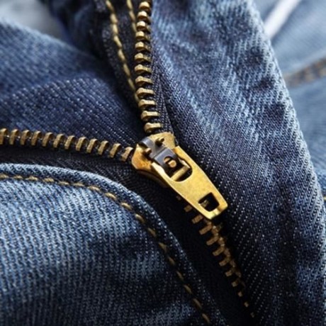 ZIPPER FLY STRAIGHT LEG BLEACHED EFFECT DISTRESSED JEANS (DENIM BLUE)
