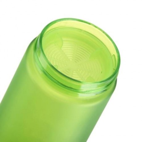 GRIZZLY ES8102A - CX 700ML FROSTED PLASTIC WATER BOTTLE (GREEN)