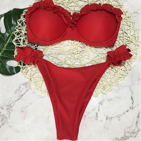 Sexy Strapless Padded Underwire Ruffle Solid Color Low Waist Women Bikini Set (RUBY RED)