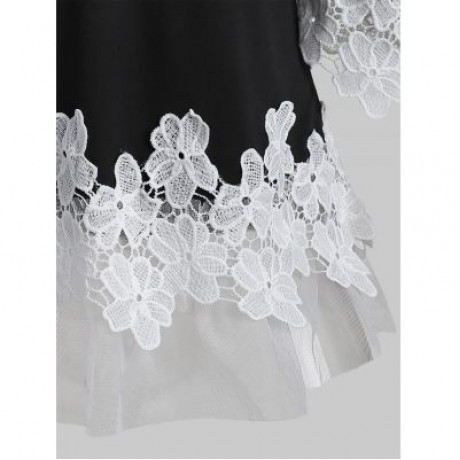 Lace Panel Open Shoulder Applique T-shirt (BLACK)