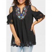 Plus Size Cold Shoulder Scalloped Edge Blouse (BLACK)