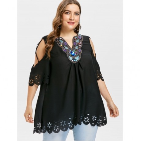 Plus Size Cold Shoulder Scalloped Edge Blouse (BLACK)